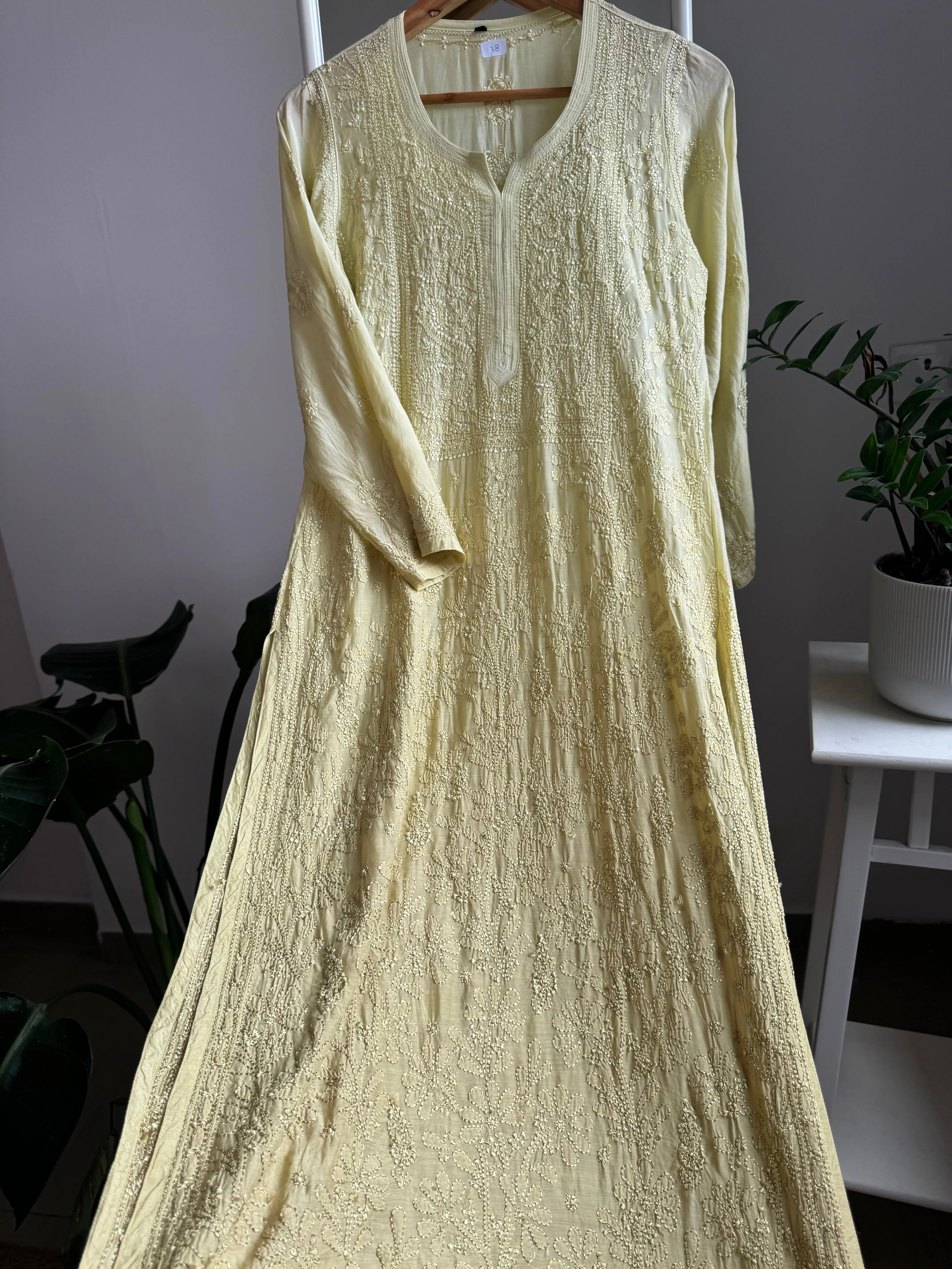 Muslin Chikankari Kurti - Green ARIAA CHIKANKARI 