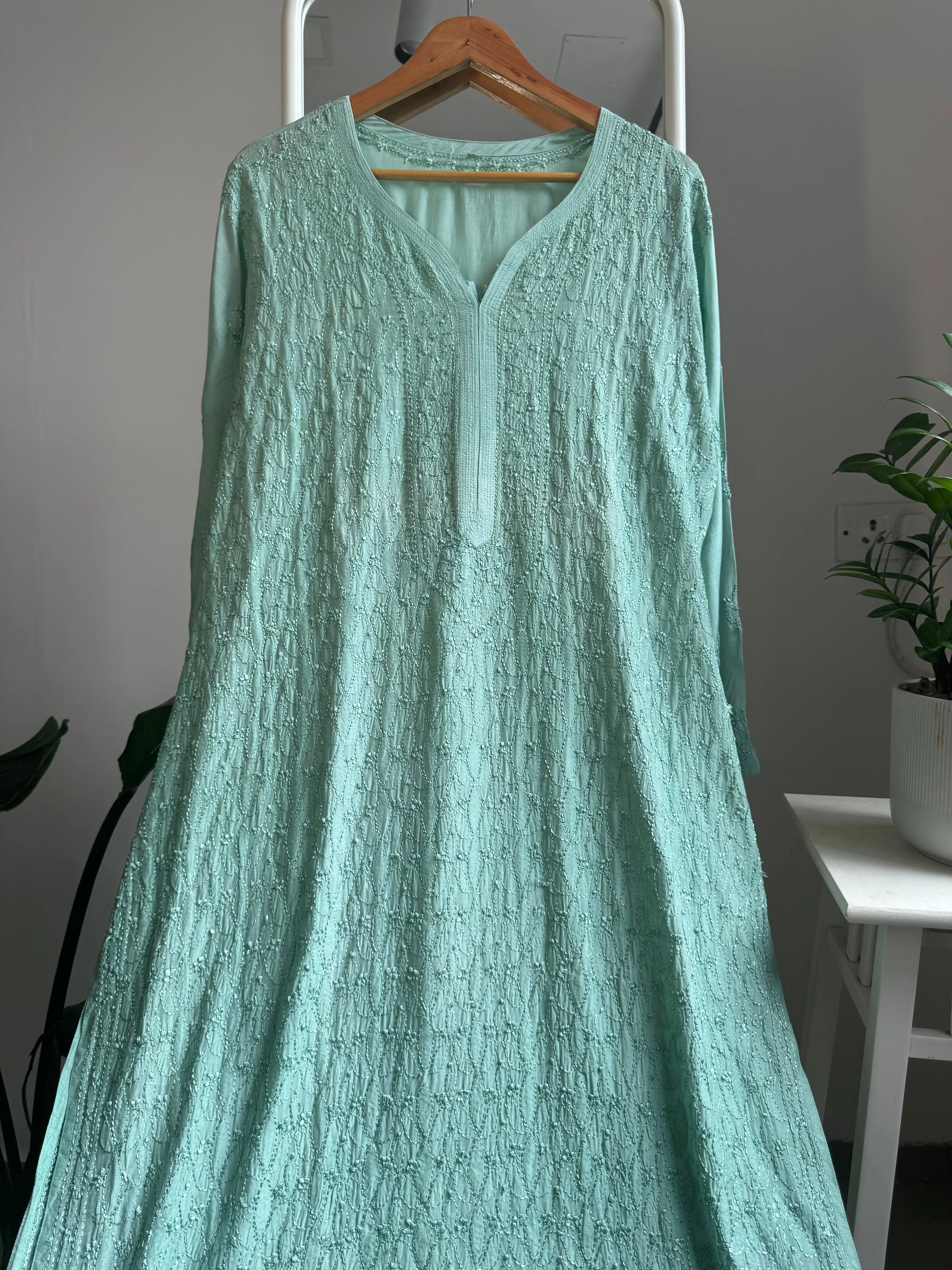 Muslin Chikankari Kurti - Tiffnay Green ARIAA CHIKANKARI 