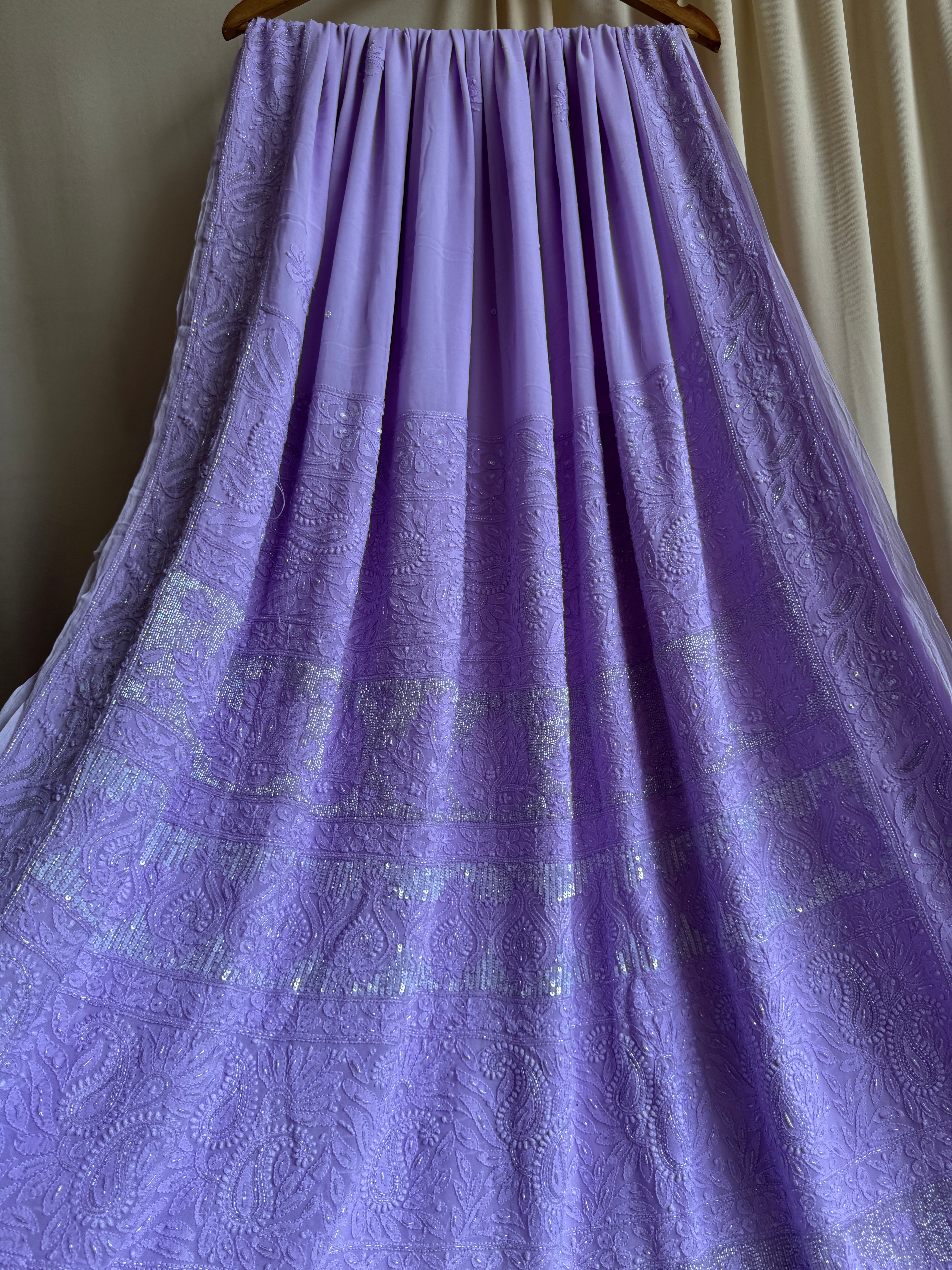 Viscose Lavender Chikankari saree with Pearl embellishments