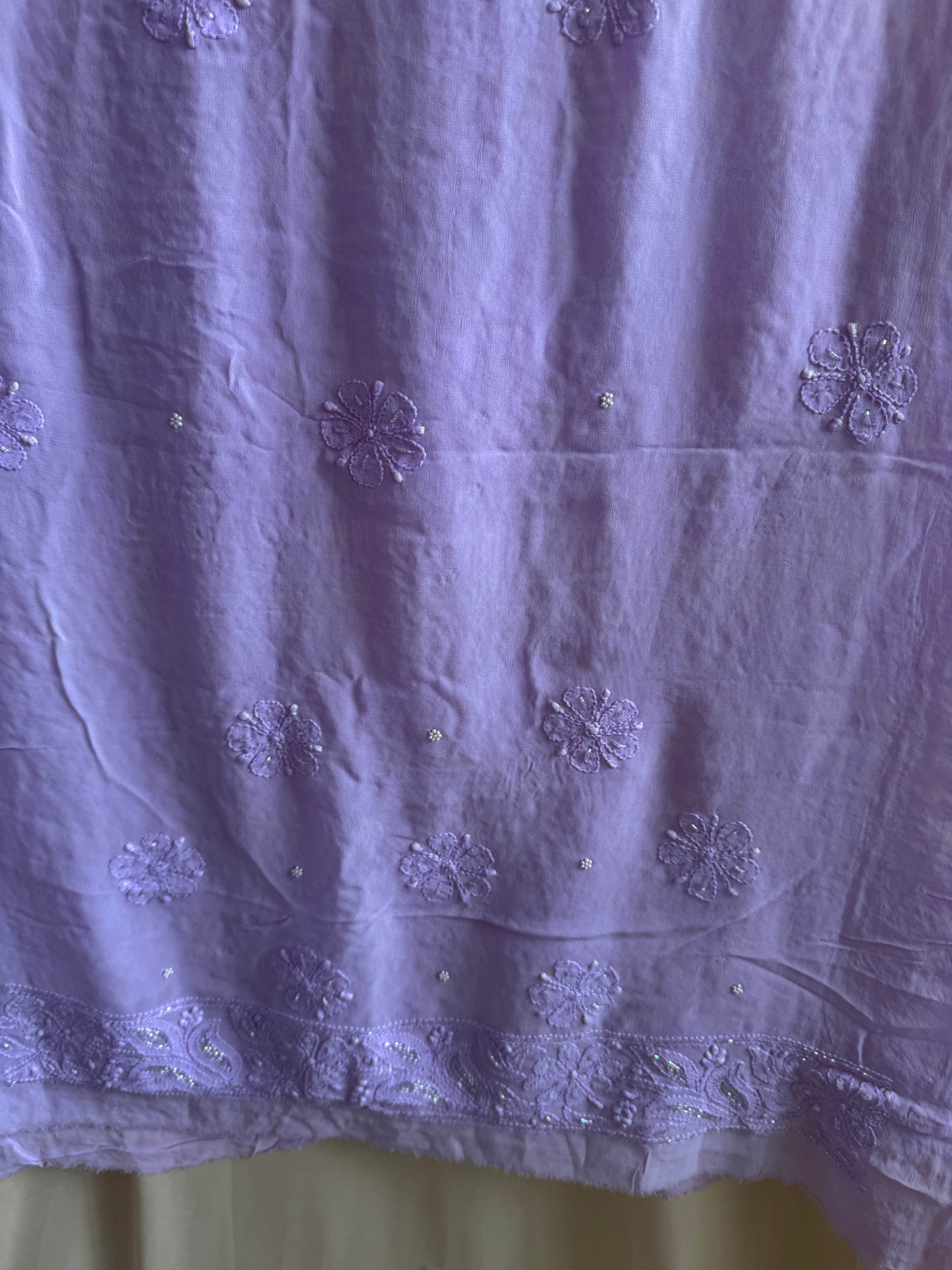 Viscose Lavender Chikankari saree with Pearl embellishments