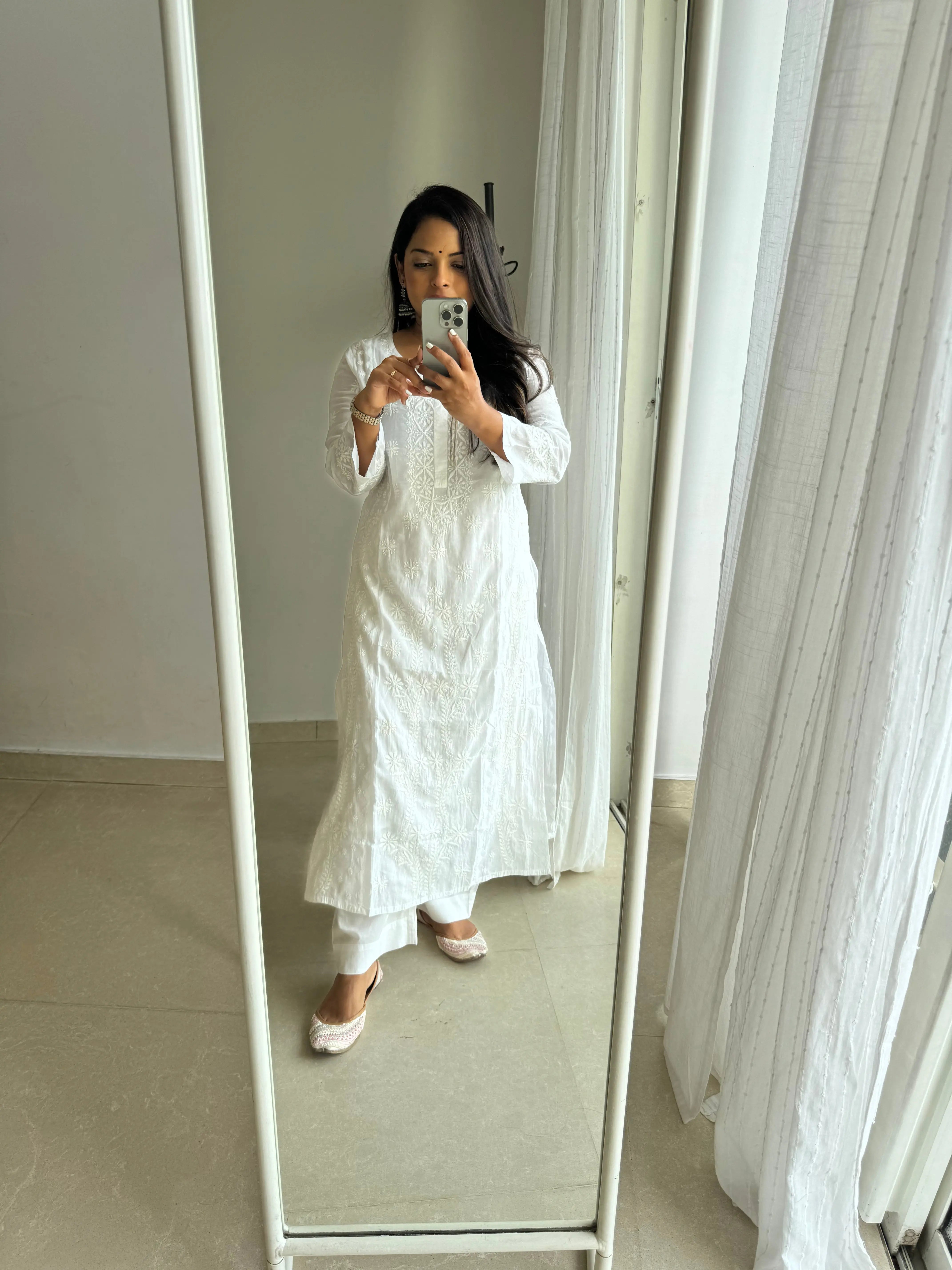 Mul Cotton Chikankari Kurti - White ARIAA CHIKANKARI 