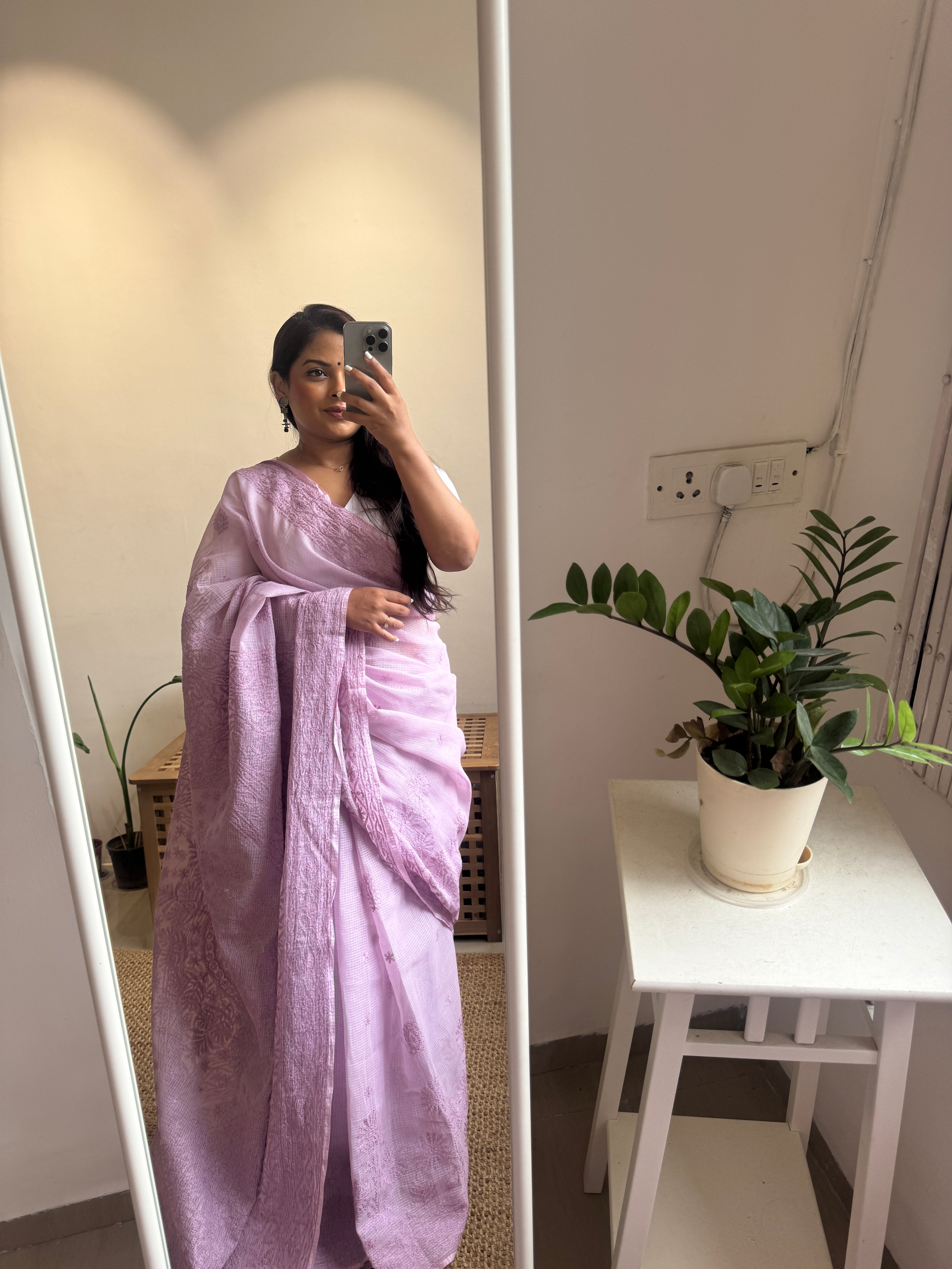 Kota Chikankari saree in Mauve ARIAA CHIKANKARI 