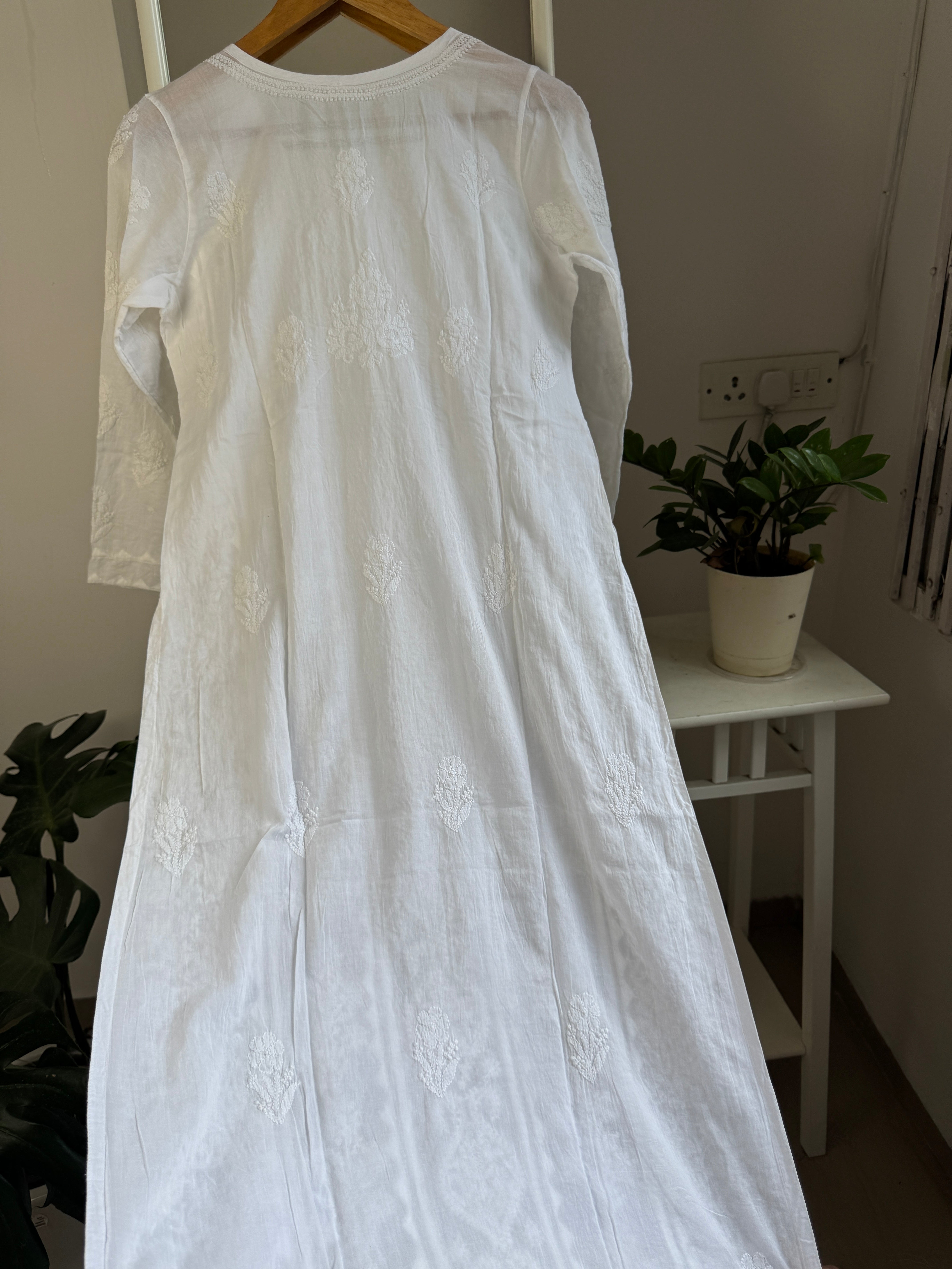 Mul Cotton White Chikankari Kurti - Bela Collection ARIAA CHIKANKARI 