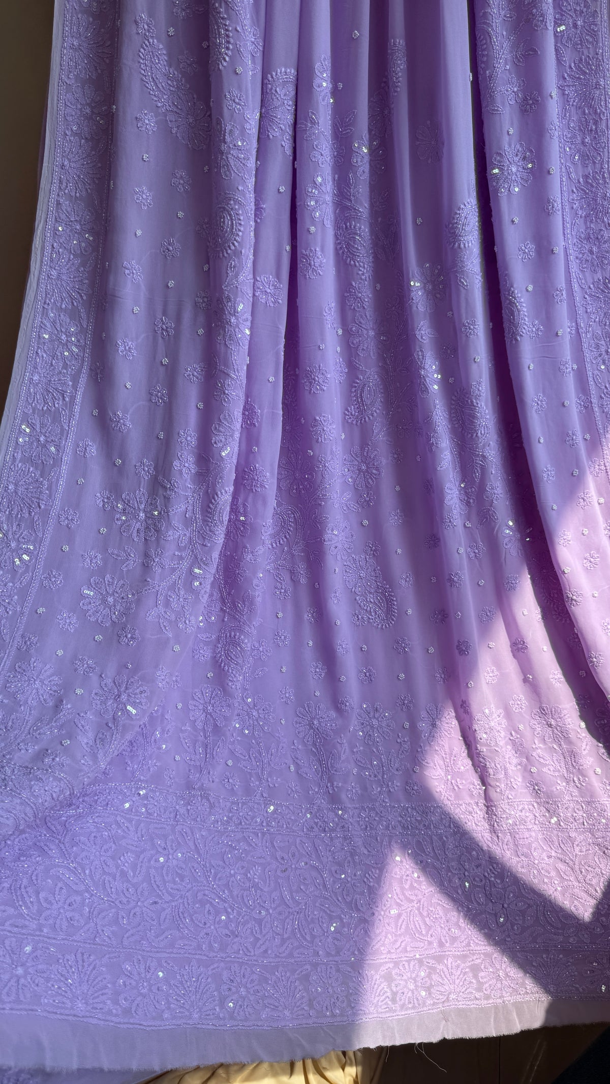 Viscose Lavender Chikankari saree with Pearl embellishments (Copy)