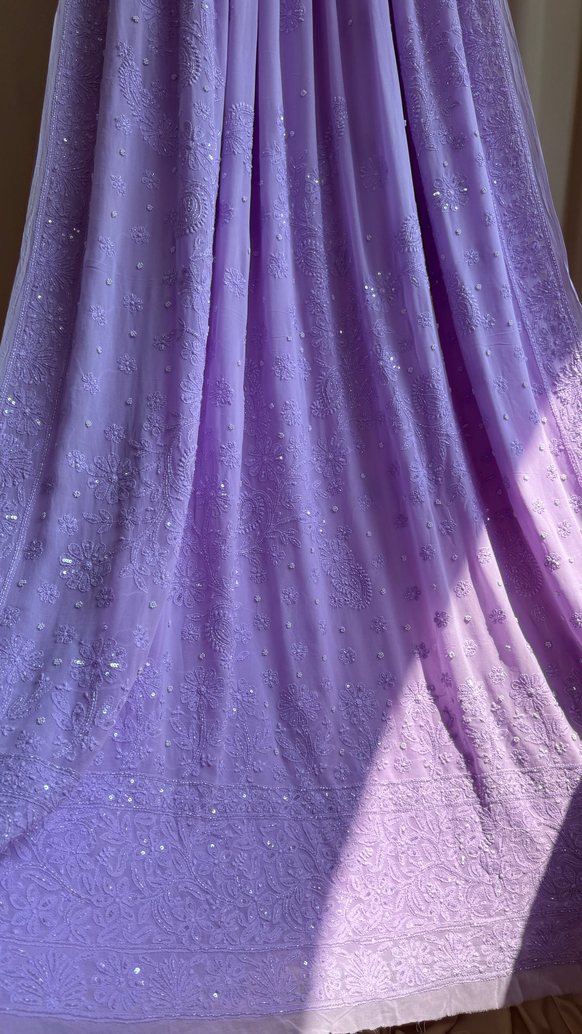 Viscose Lavender Chikankari saree with Pearl embellishments (Copy)