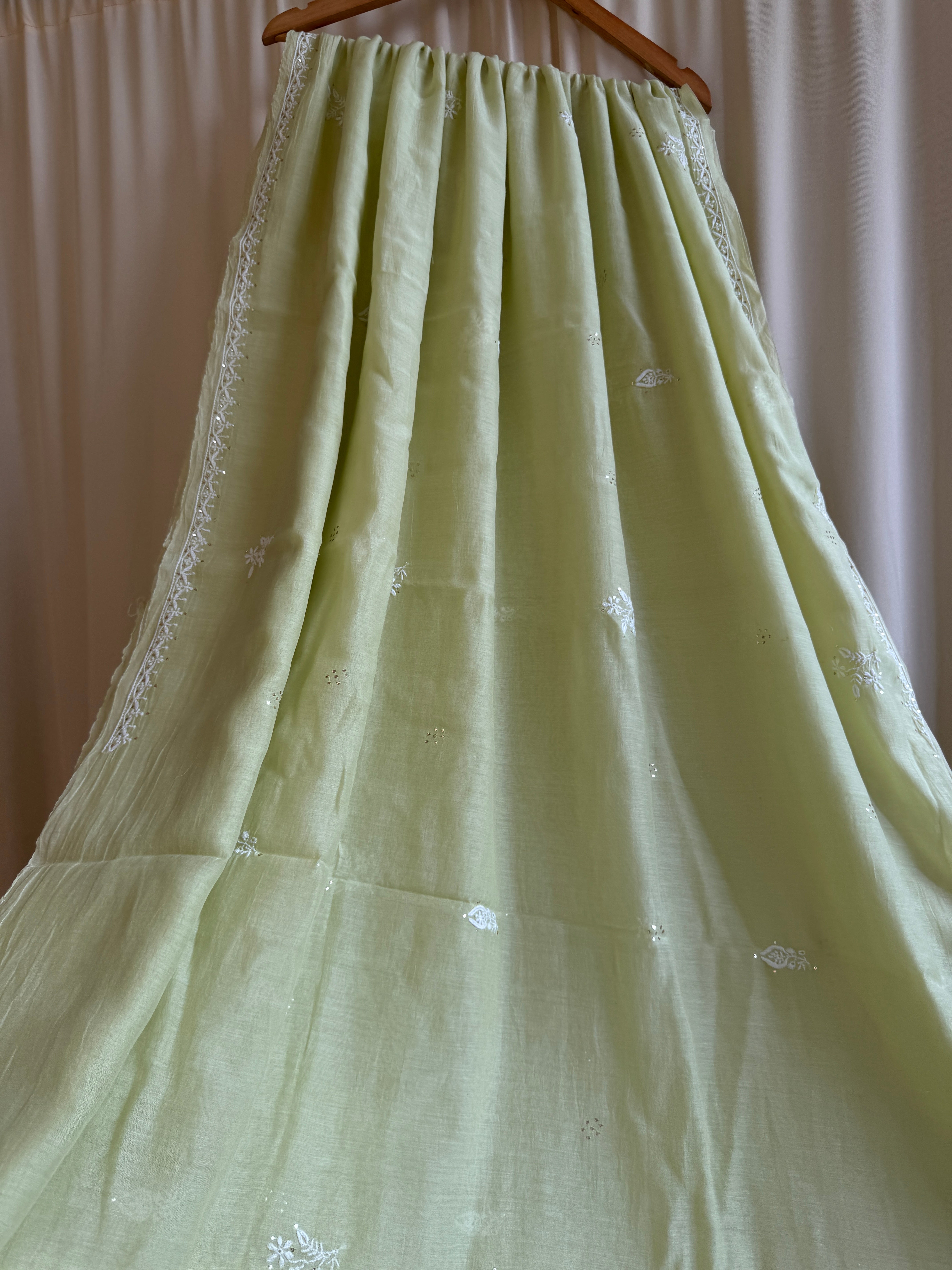 Pure Mul Cotton Chikankari saree in Green with Mukaish work