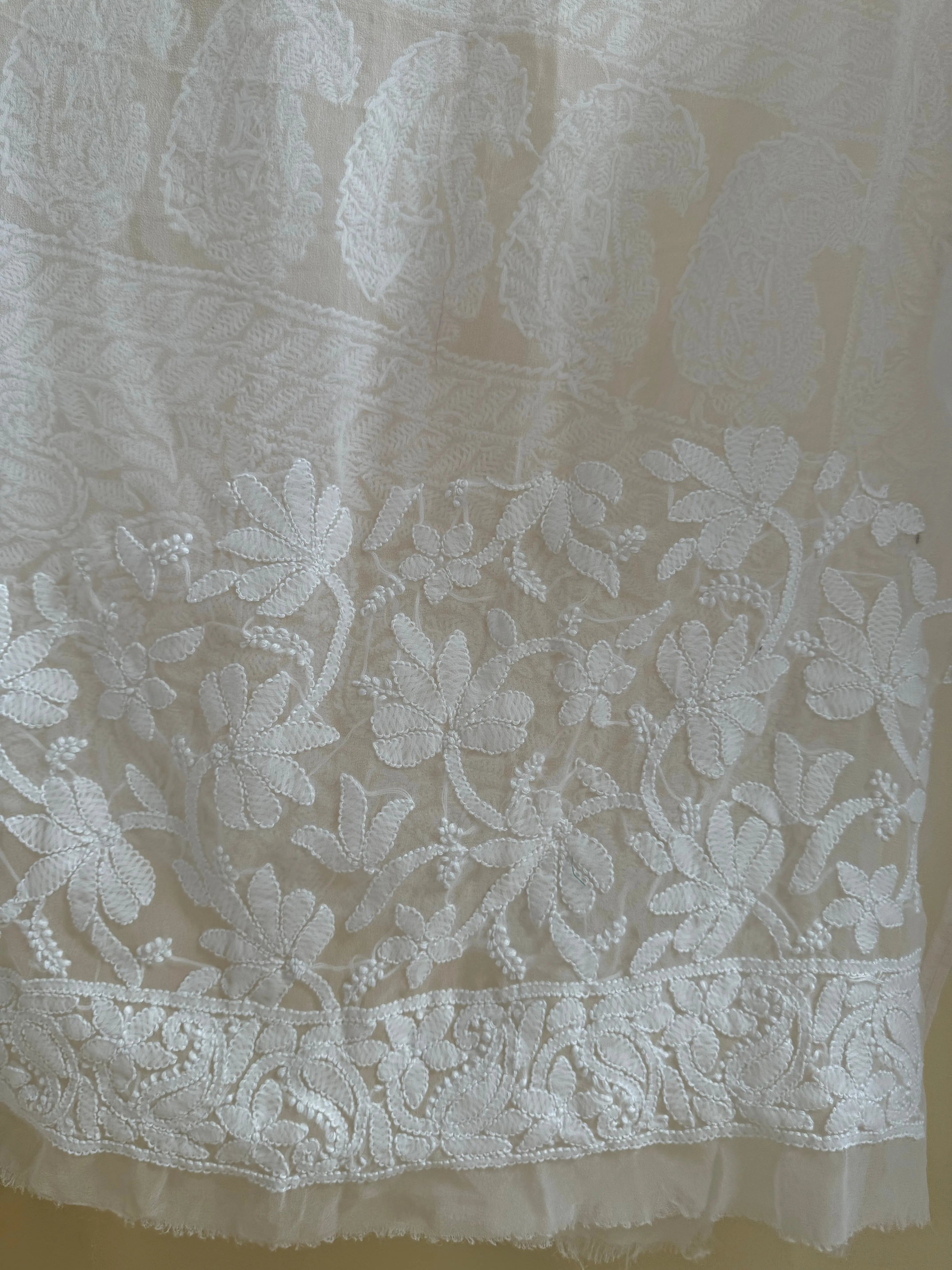 Georgette Chikankari saree in White ARIAA CHIKANKARI 