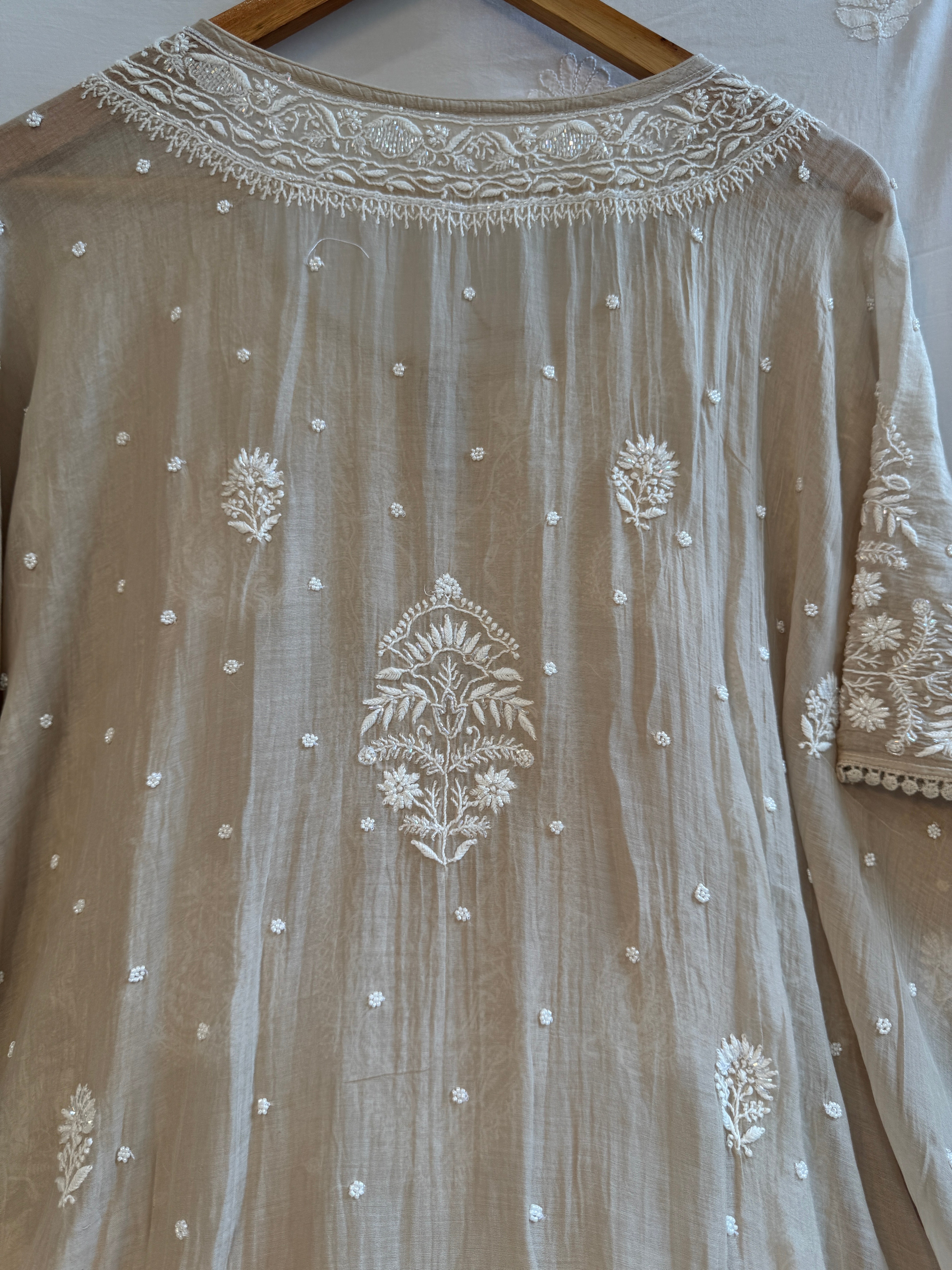 Mul Chanderi Chikankari Kaftan - Beige