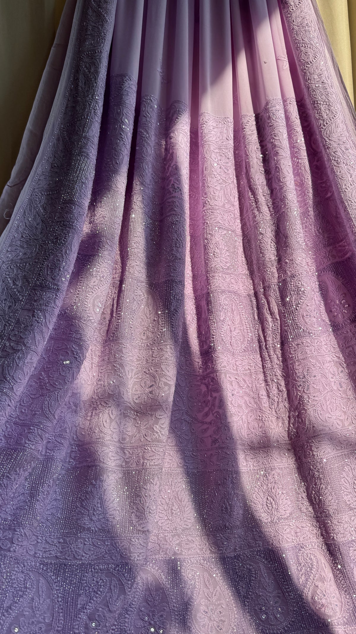 Viscose Lavender Chikankari saree with Pearl embellishments