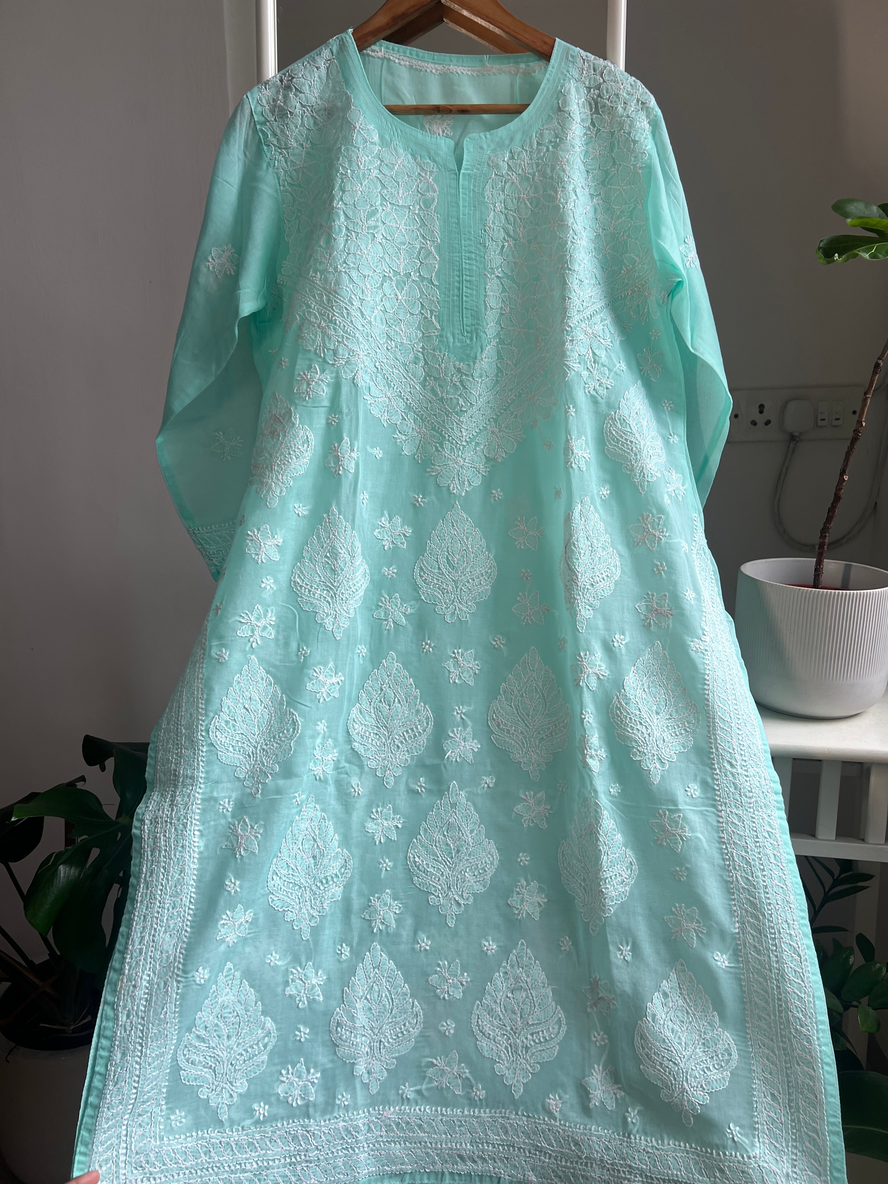 Cotton Chikankari Kurti - Cyan Green -white thread work ARIAA CHIKANKARI 
