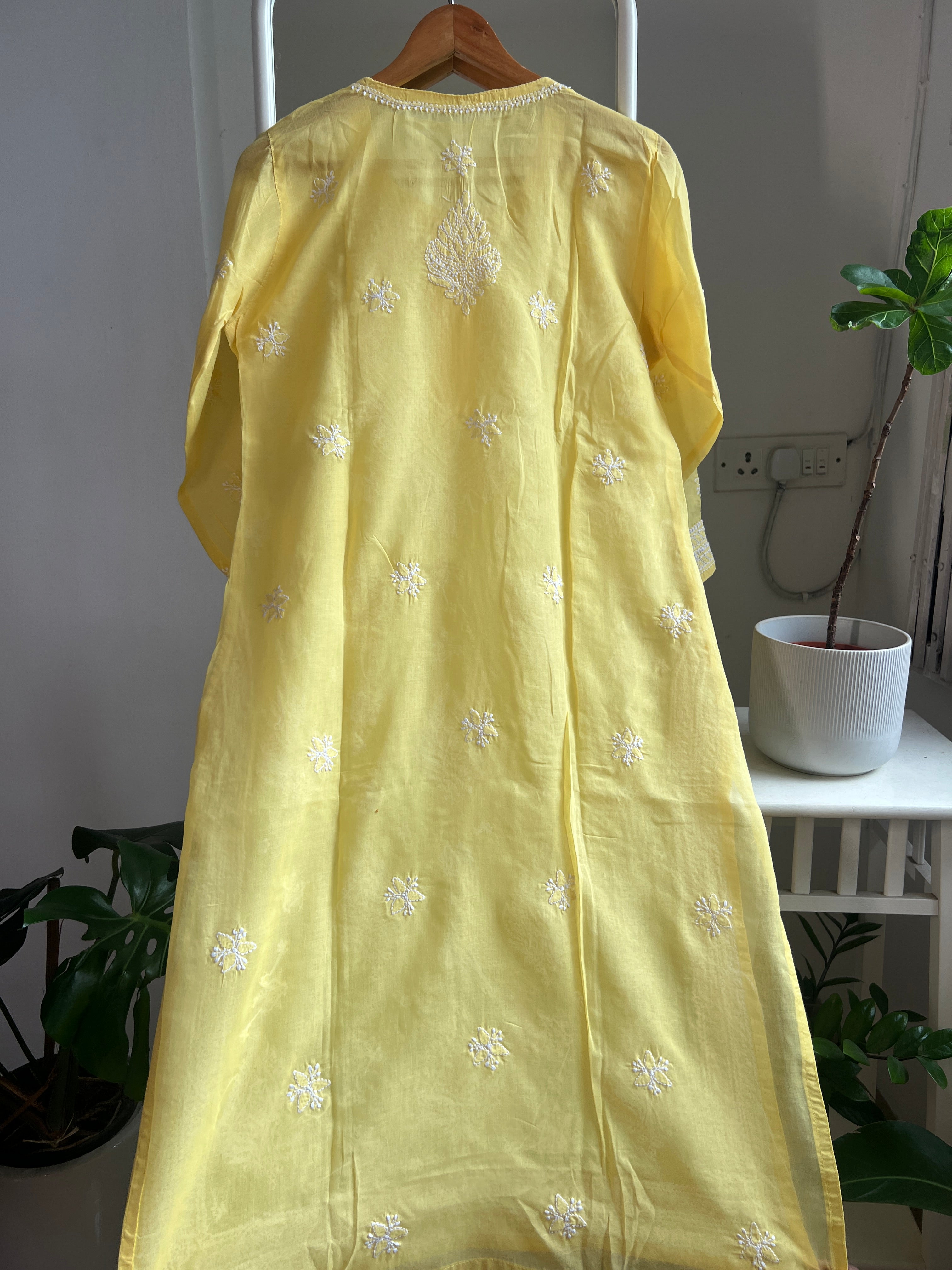 Cotton Chikankari Kurti - Yellow -white thread work ARIAA CHIKANKARI 