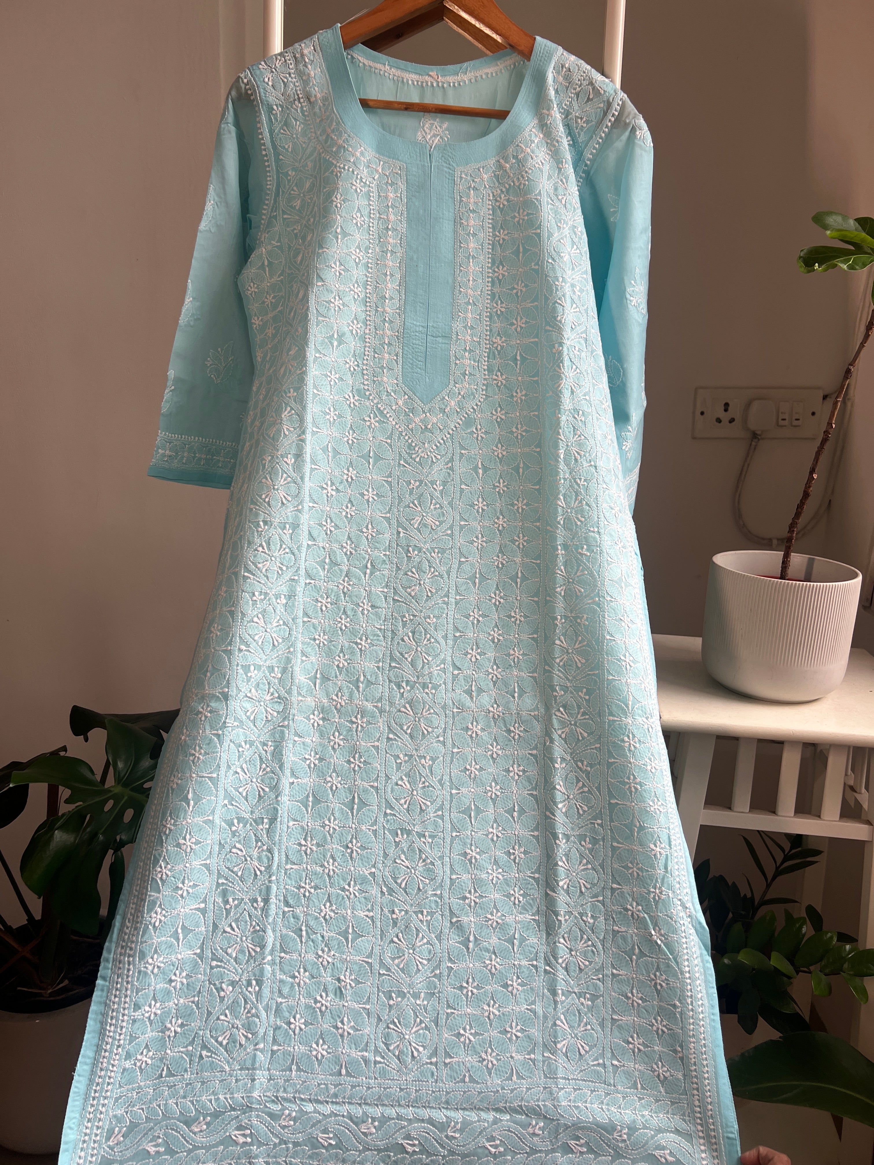 Cotton Chikankari Kurti - Blue -white thread work ARIAA CHIKANKARI 