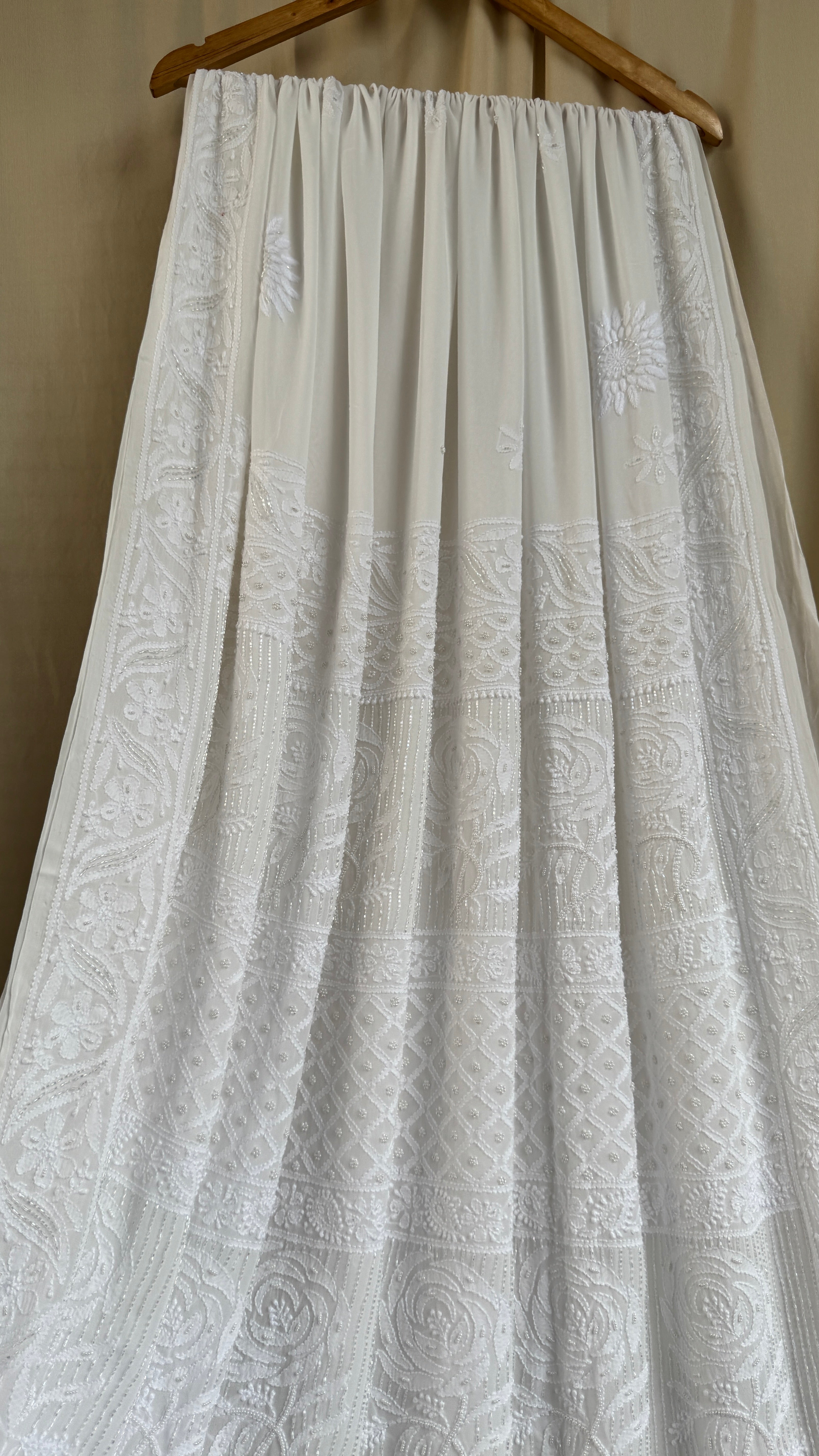 Viscose White Chikankari saree with Pearl embellishments