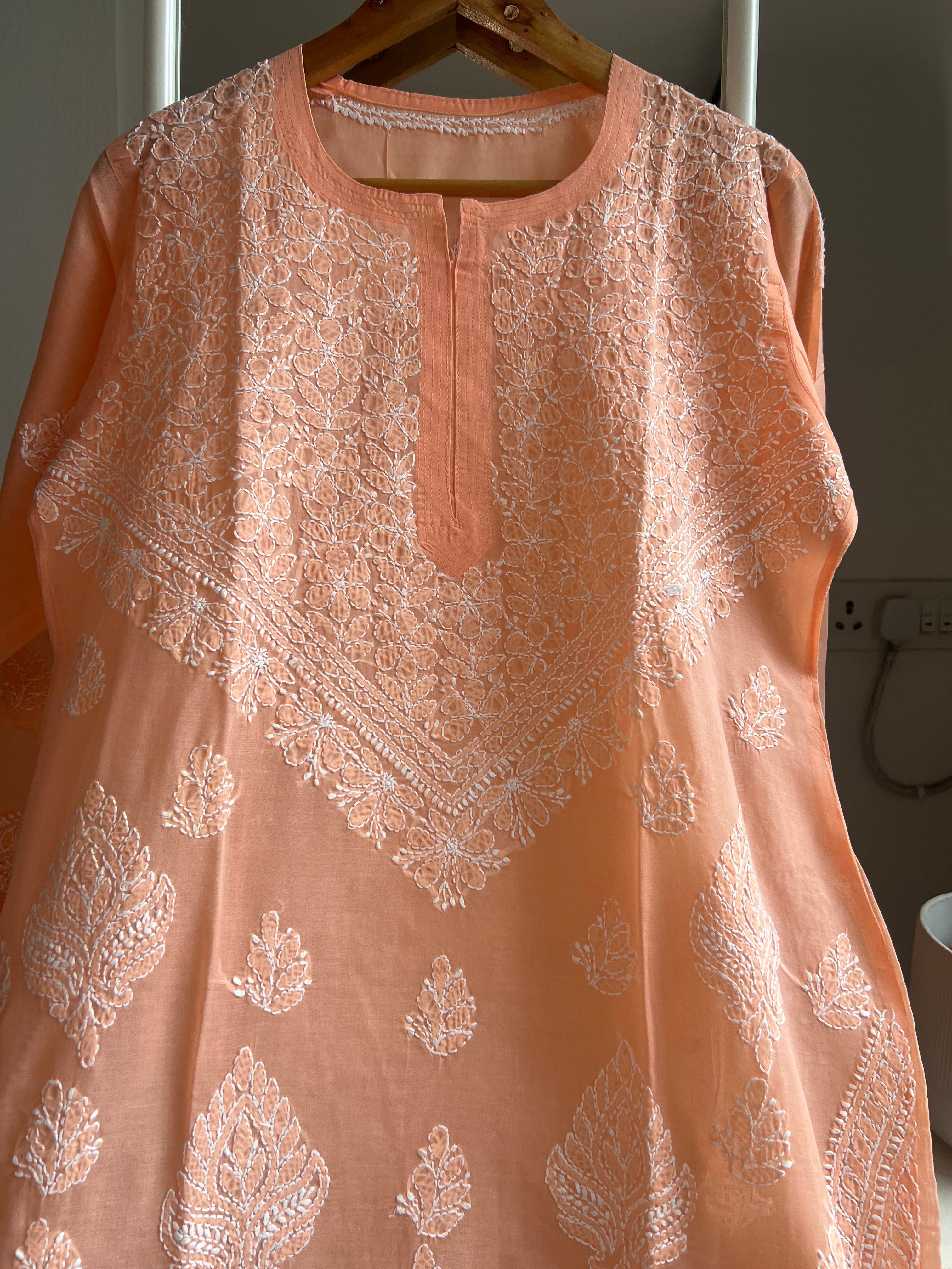 Cotton Chikankari Kurti - Peach -white thread work ARIAA CHIKANKARI 