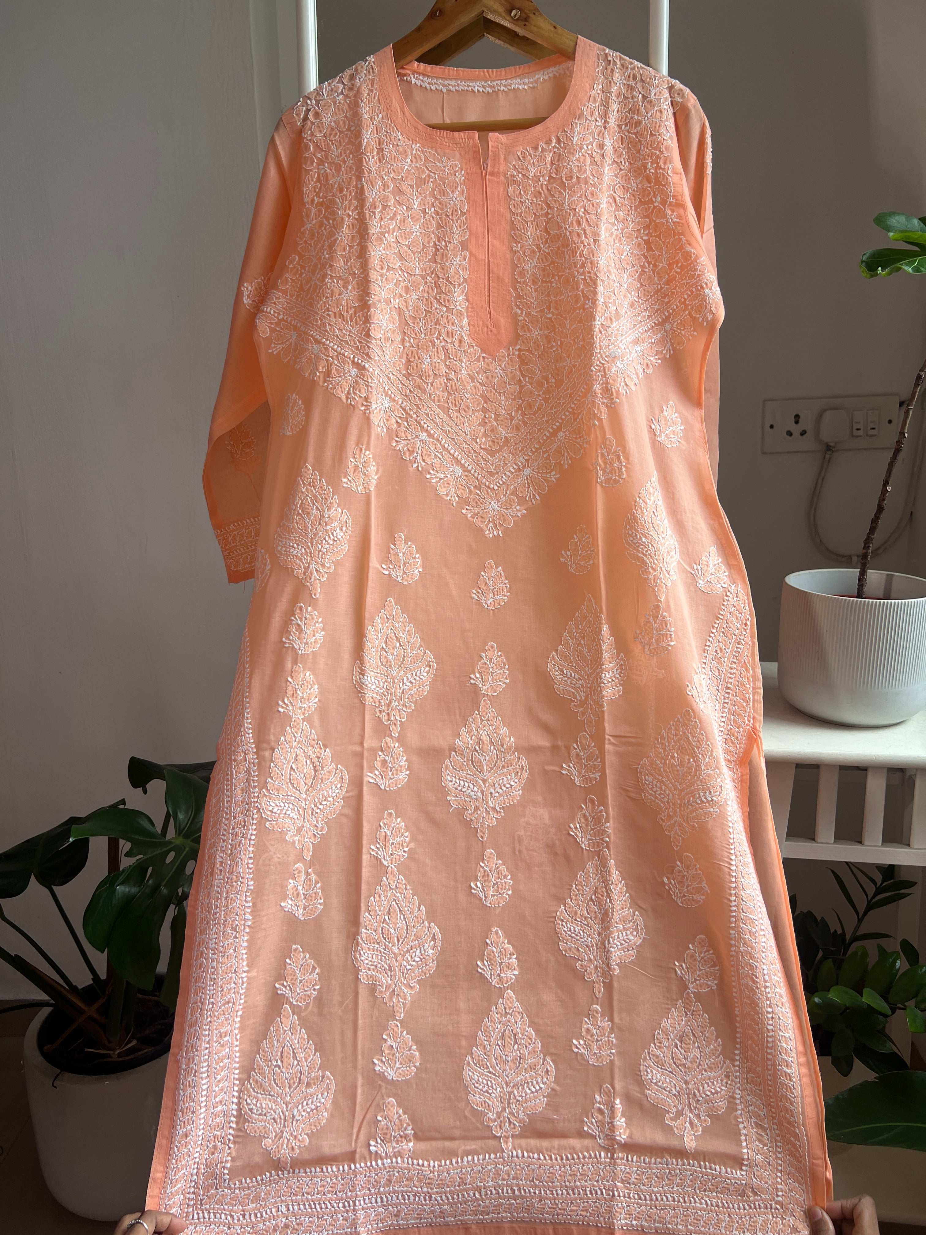 Cotton Chikankari Kurti - Peach -white thread work ARIAA CHIKANKARI 