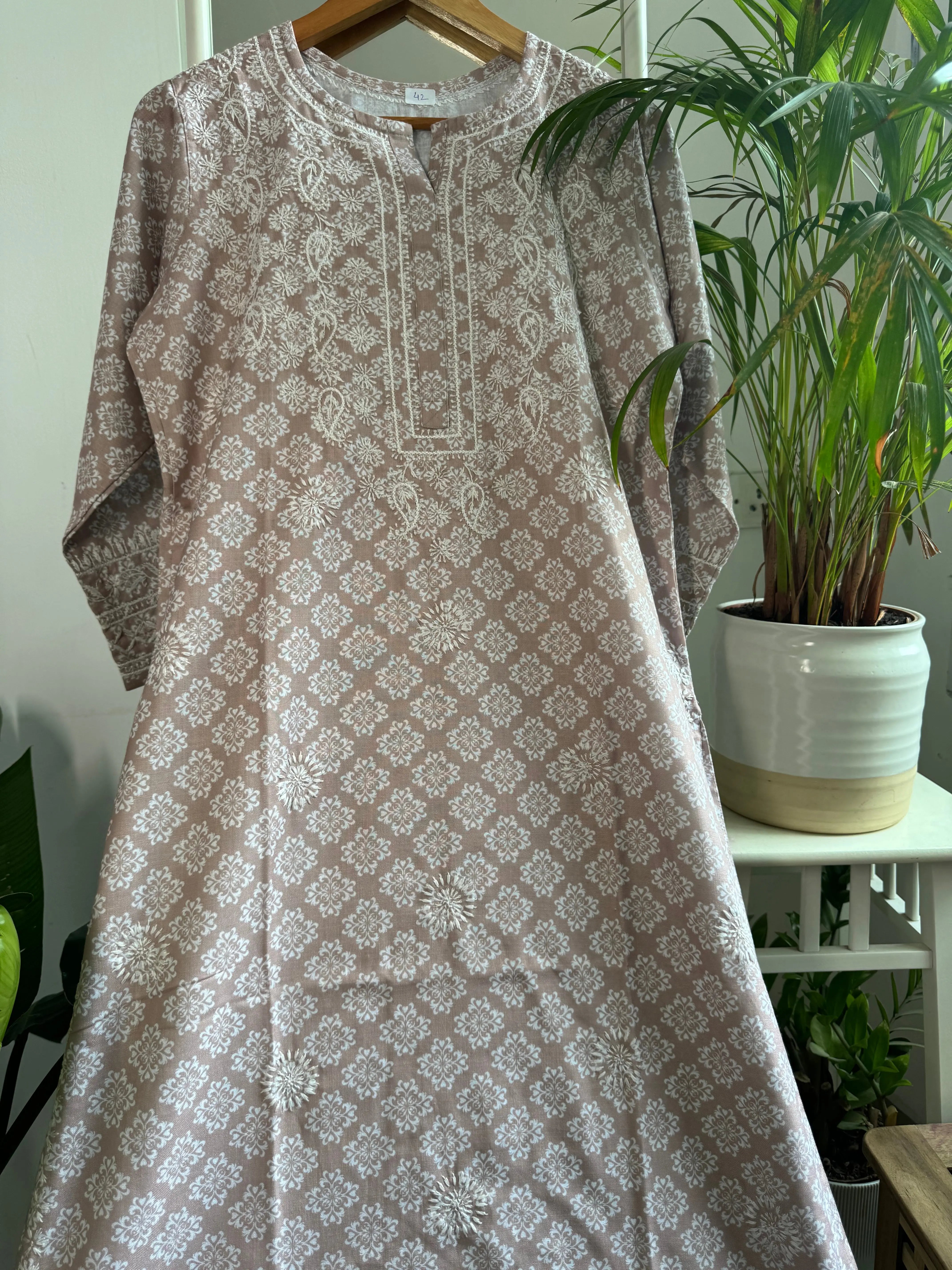 Cotton Printed Chikankari Kurti - Brown ARIAA CHIKANKARI 
