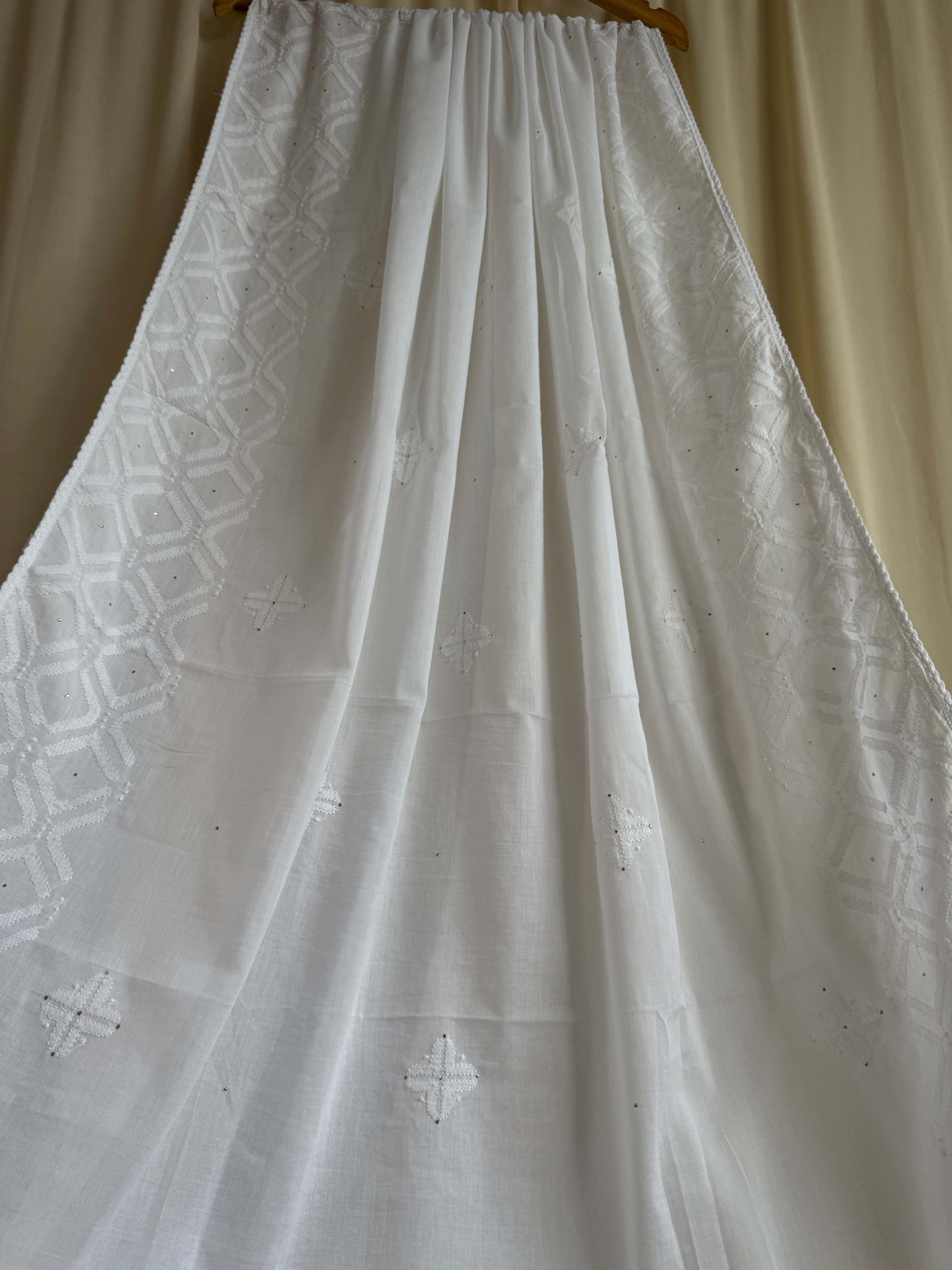 Pure Cotton Chikankari Dupatta with Mukaish work