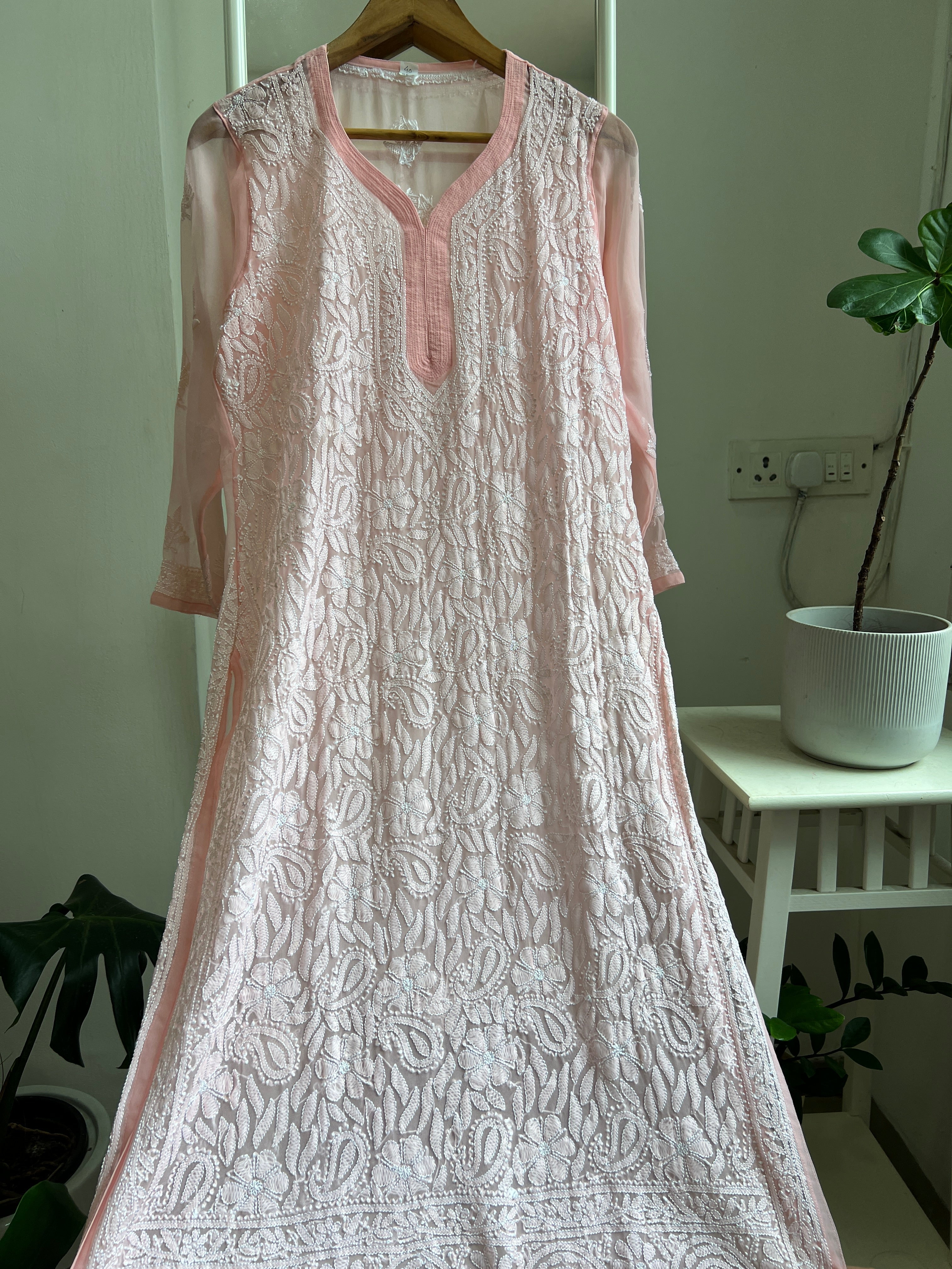 Chikankari Resham Jaal Kurti - Peach ARIAA CHIKANKARI 