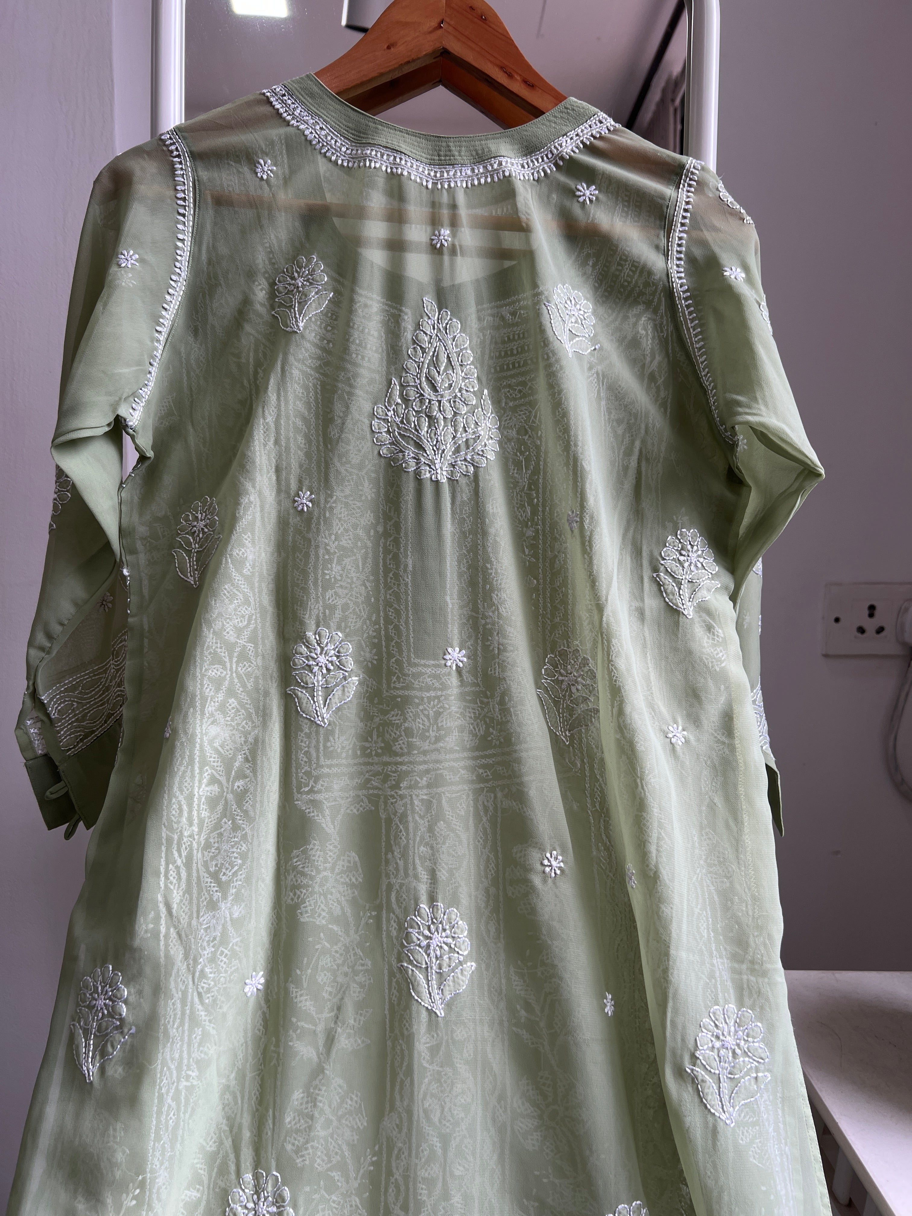 Chikankari Resham Jaal Kurti - Green ARIAA CHIKANKARI 