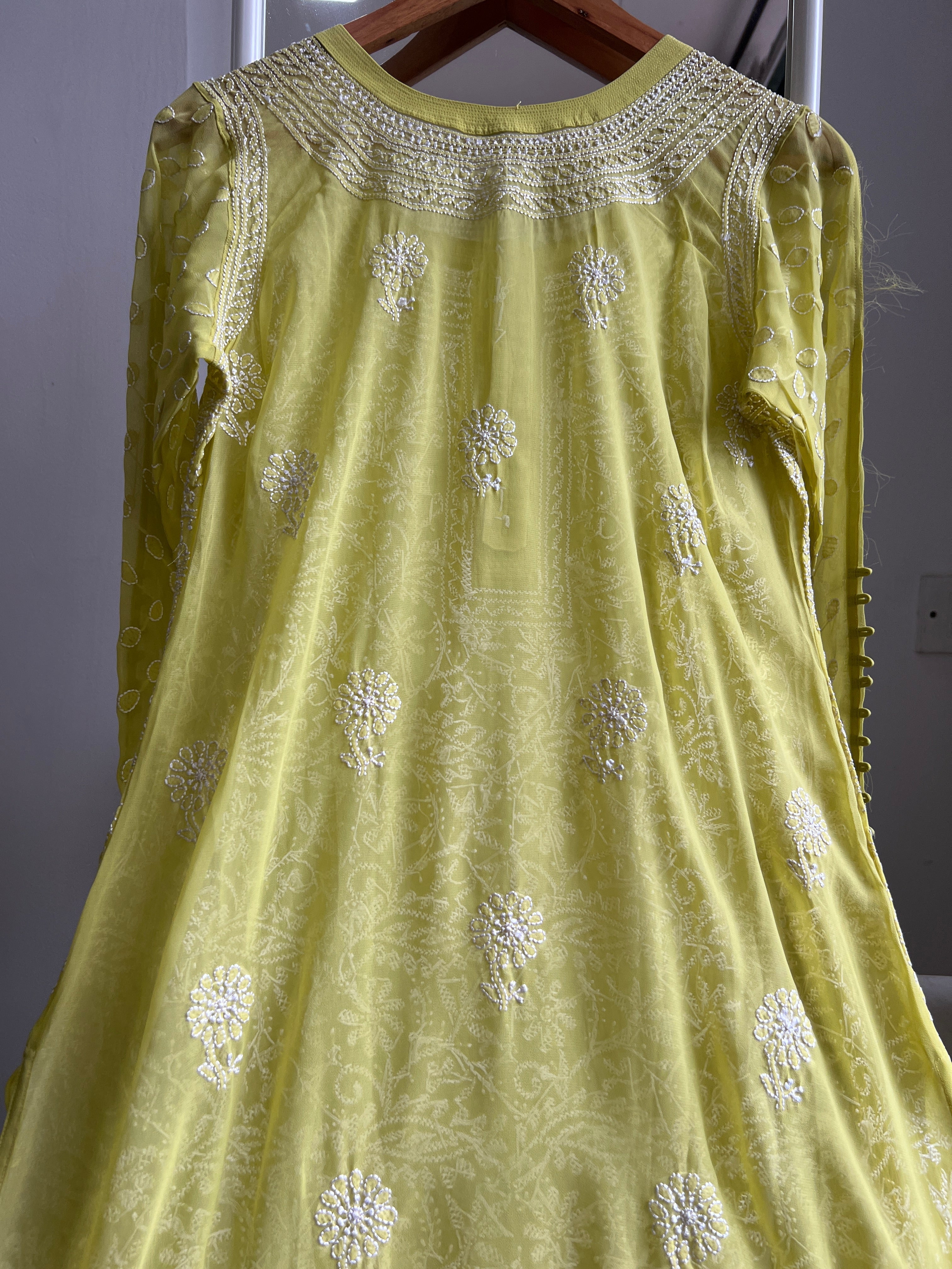 Chikankari Resham Jaal Kurti - Mehandi Green ARIAA CHIKANKARI 
