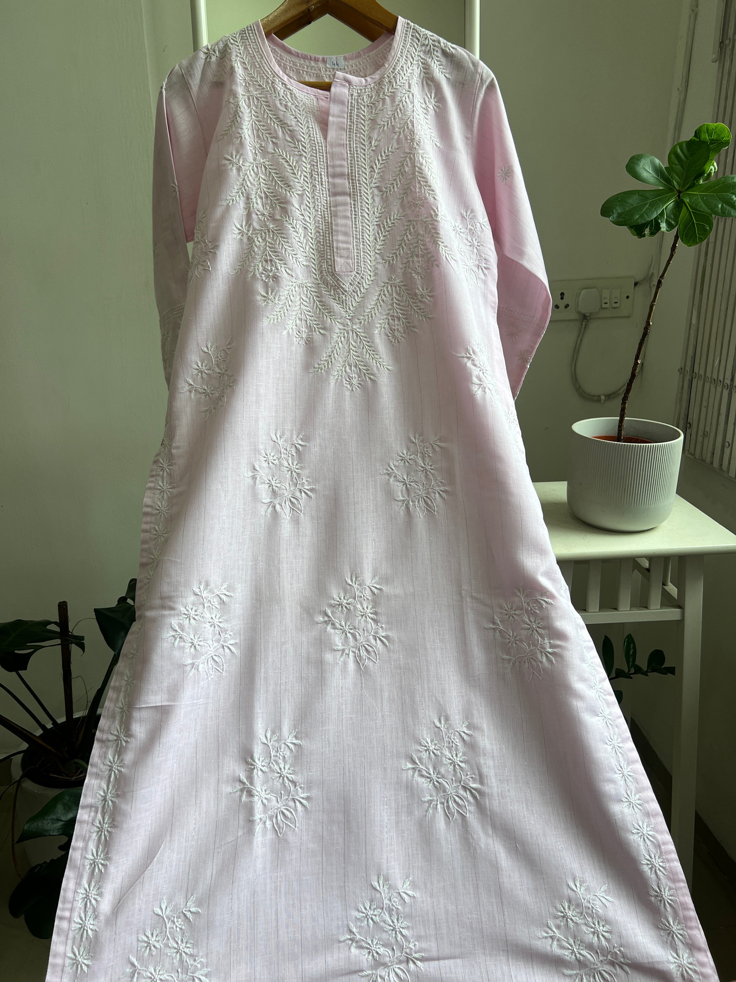 Thick Cotton Chikankari Kurti - Pink ARIAA CHIKANKARI 
