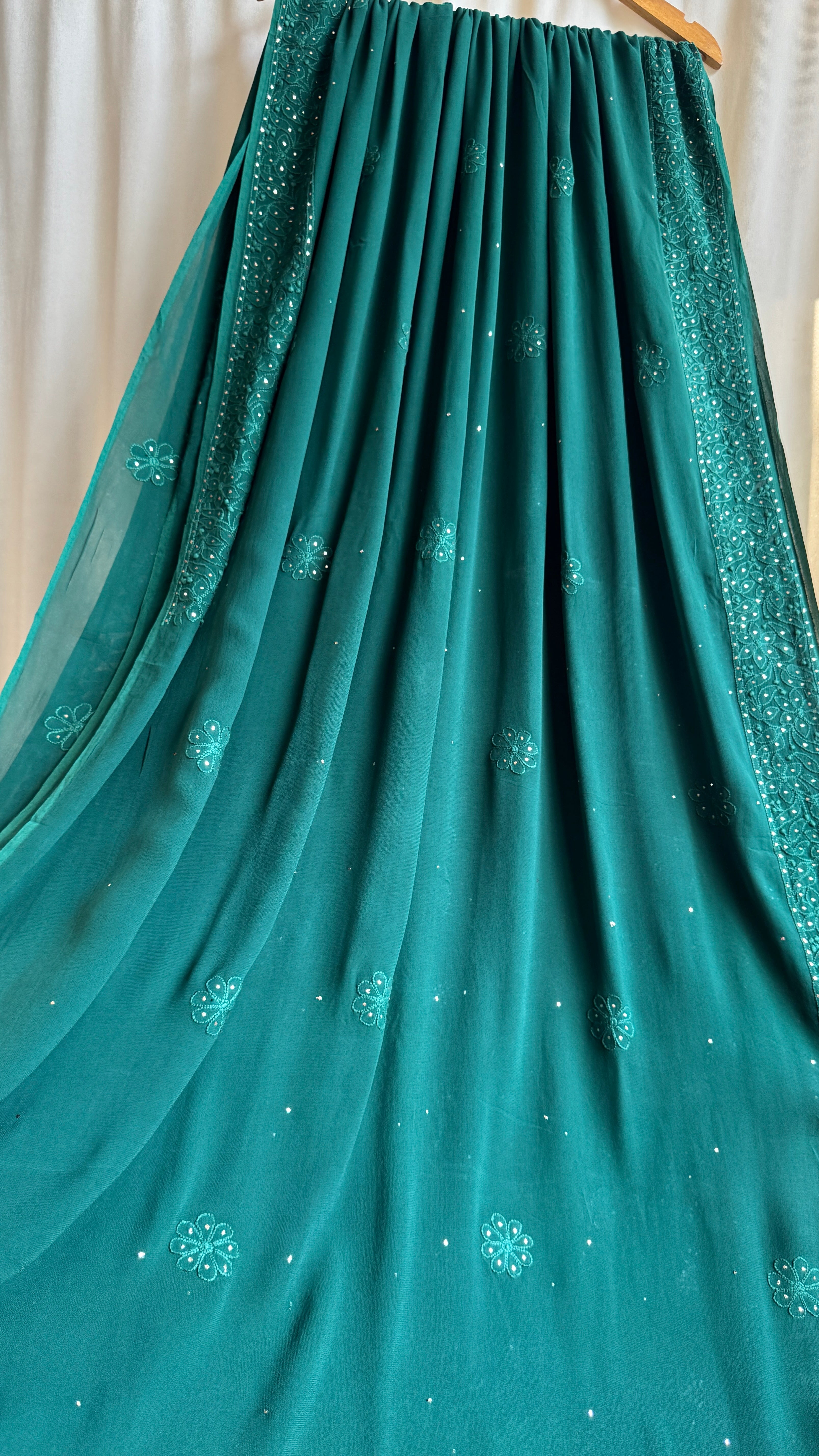 Viscose Green Chikankari saree with Mukaish Work