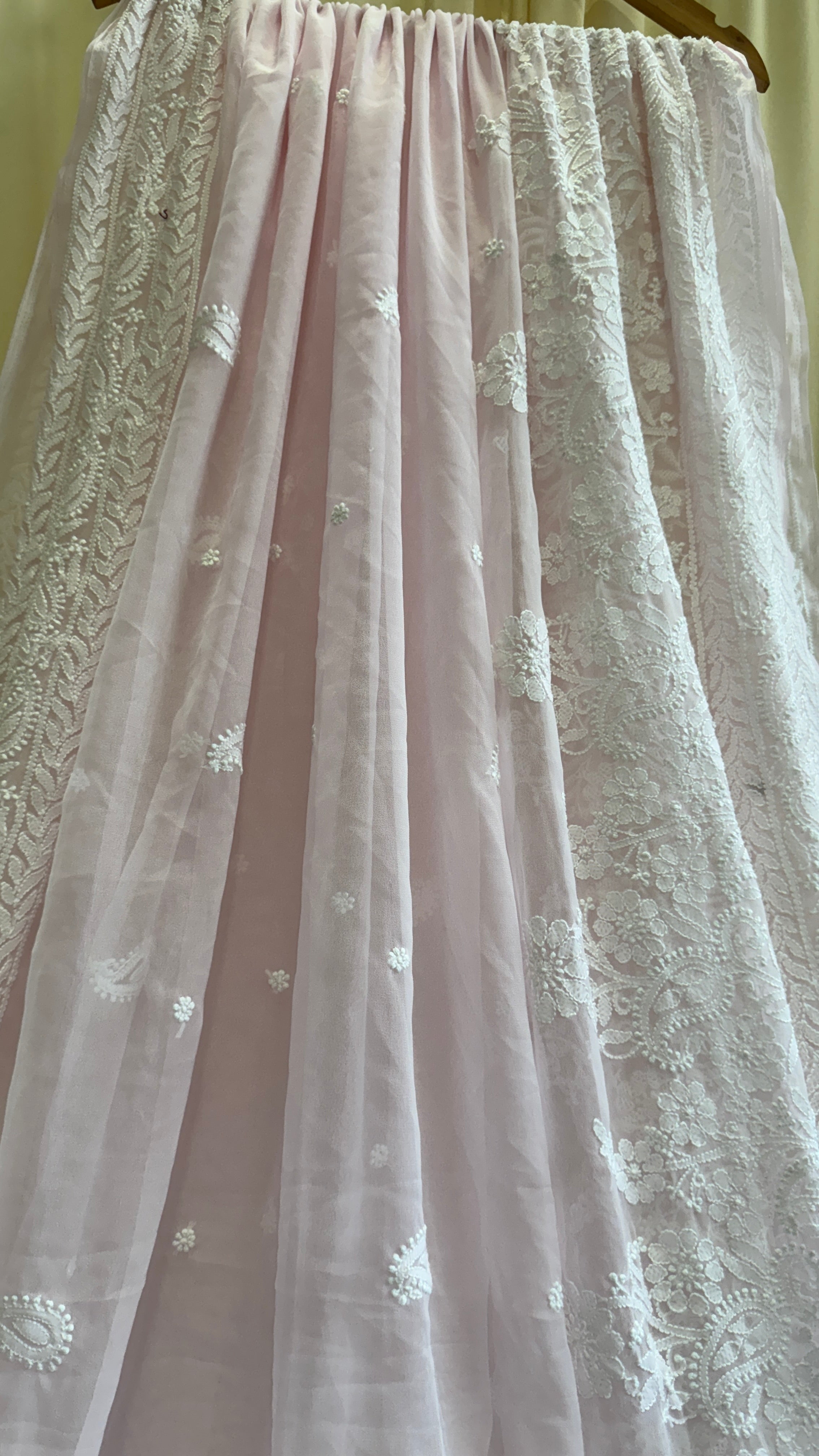 Georgette Chikankari saree in Pink