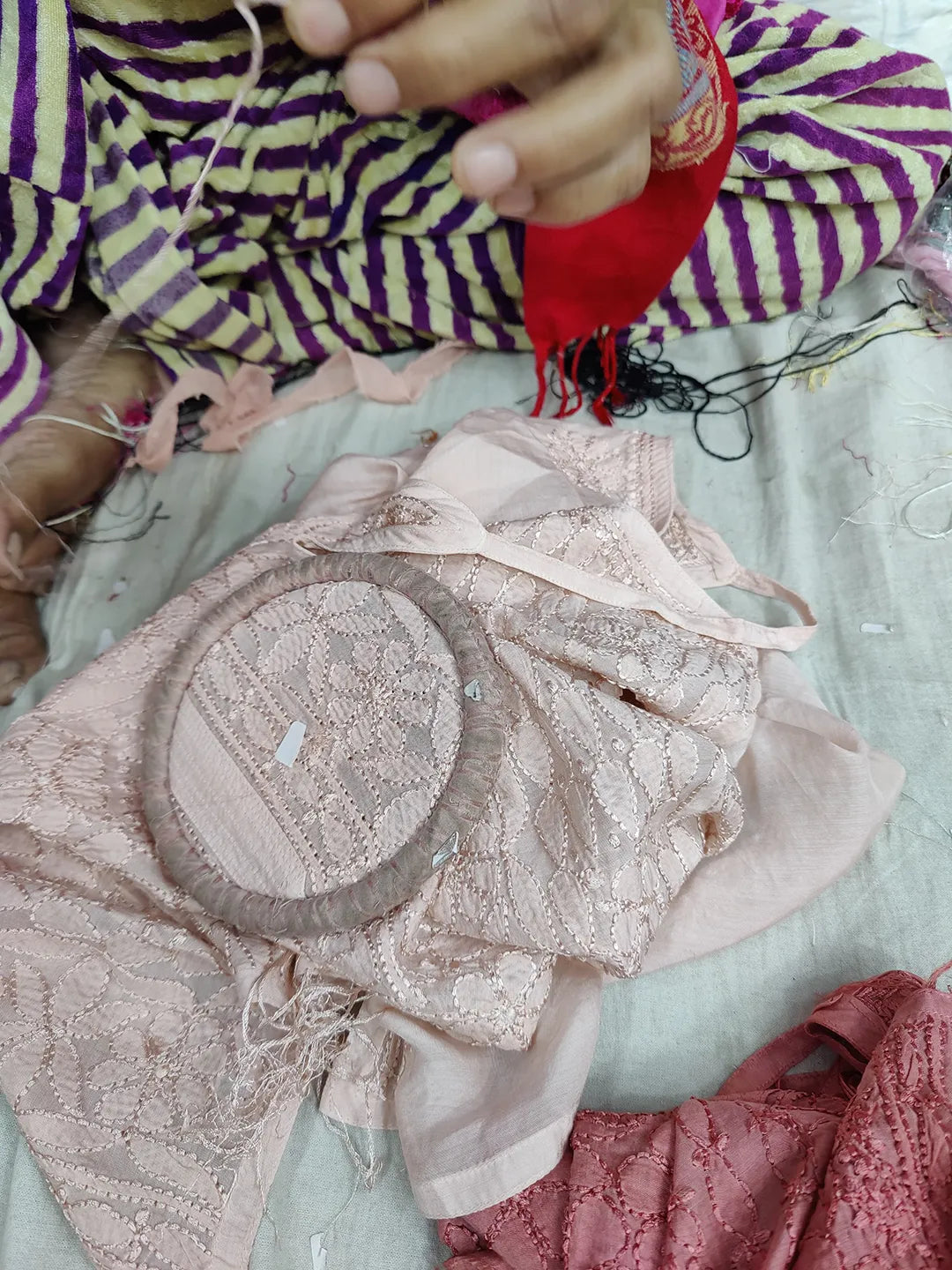 Chikankari Elegance in Lucknawi Style: Handcrafted Beauty